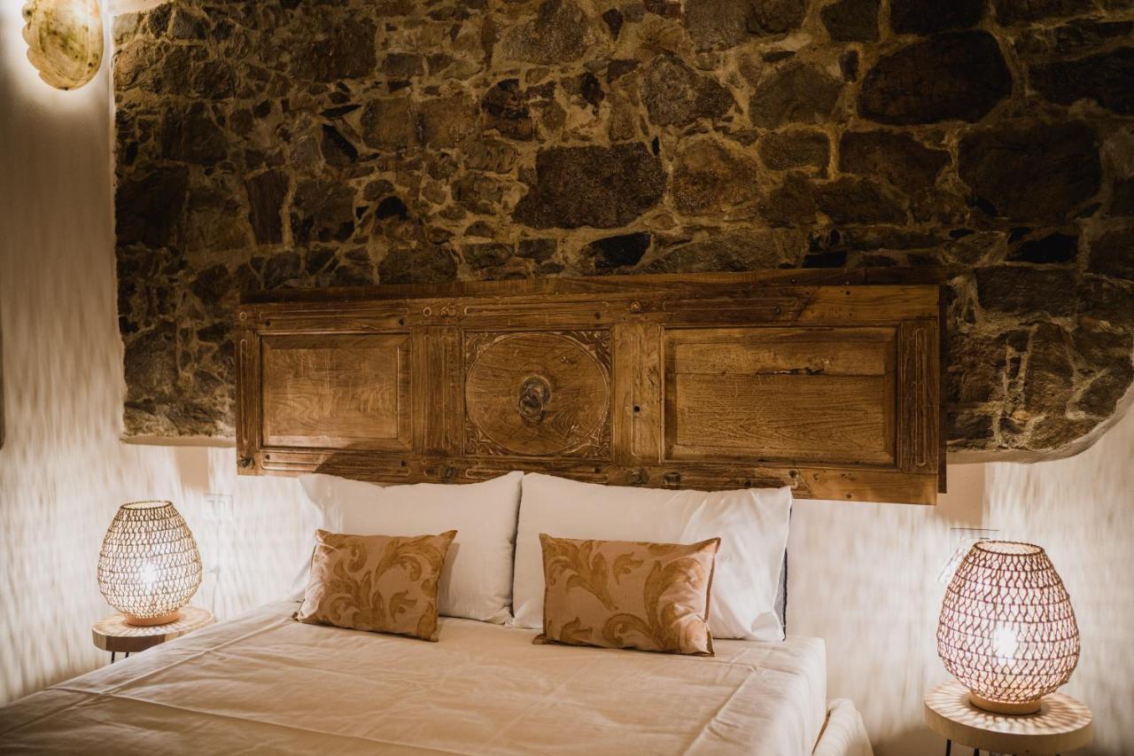 Moon'S Tower Suite&Rooms Portoscuso Exterior photo